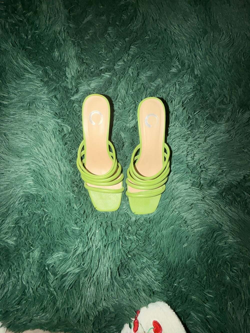 Journee Collection Rizie Wedge Sandals Size 6 Green